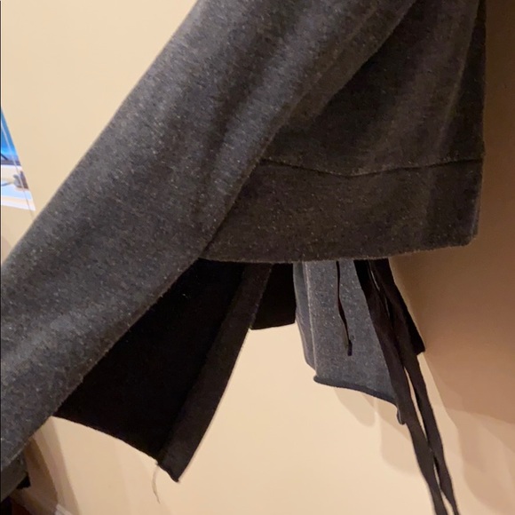 Zara Sweater with Ties on Back - Picture 6 of 8